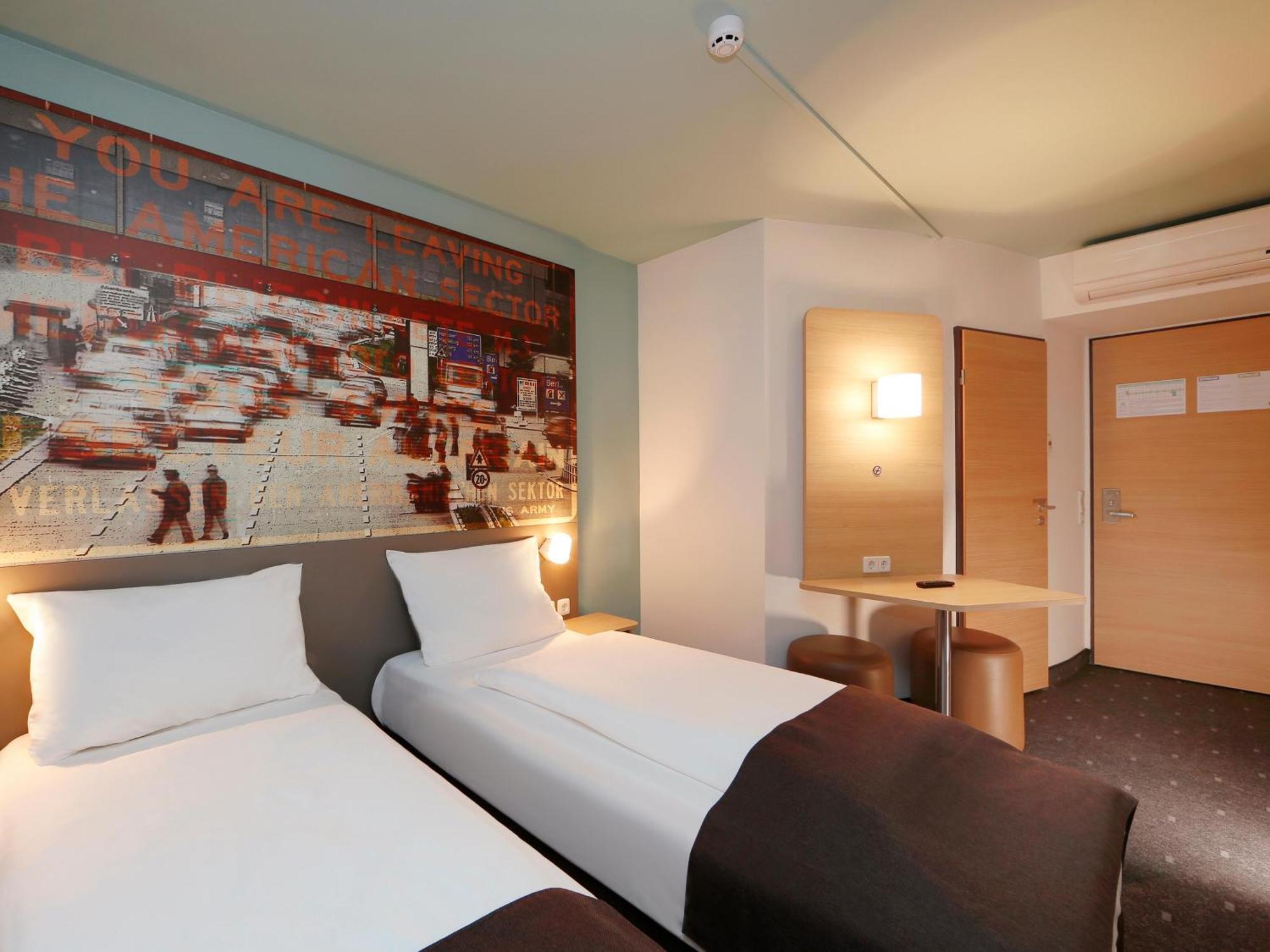 บีแอนด์บี โฮเทล เบอร์ลิน-ไดรลินเดิน Hotel ไคลน์มัคโนว ภายนอก รูปภาพ