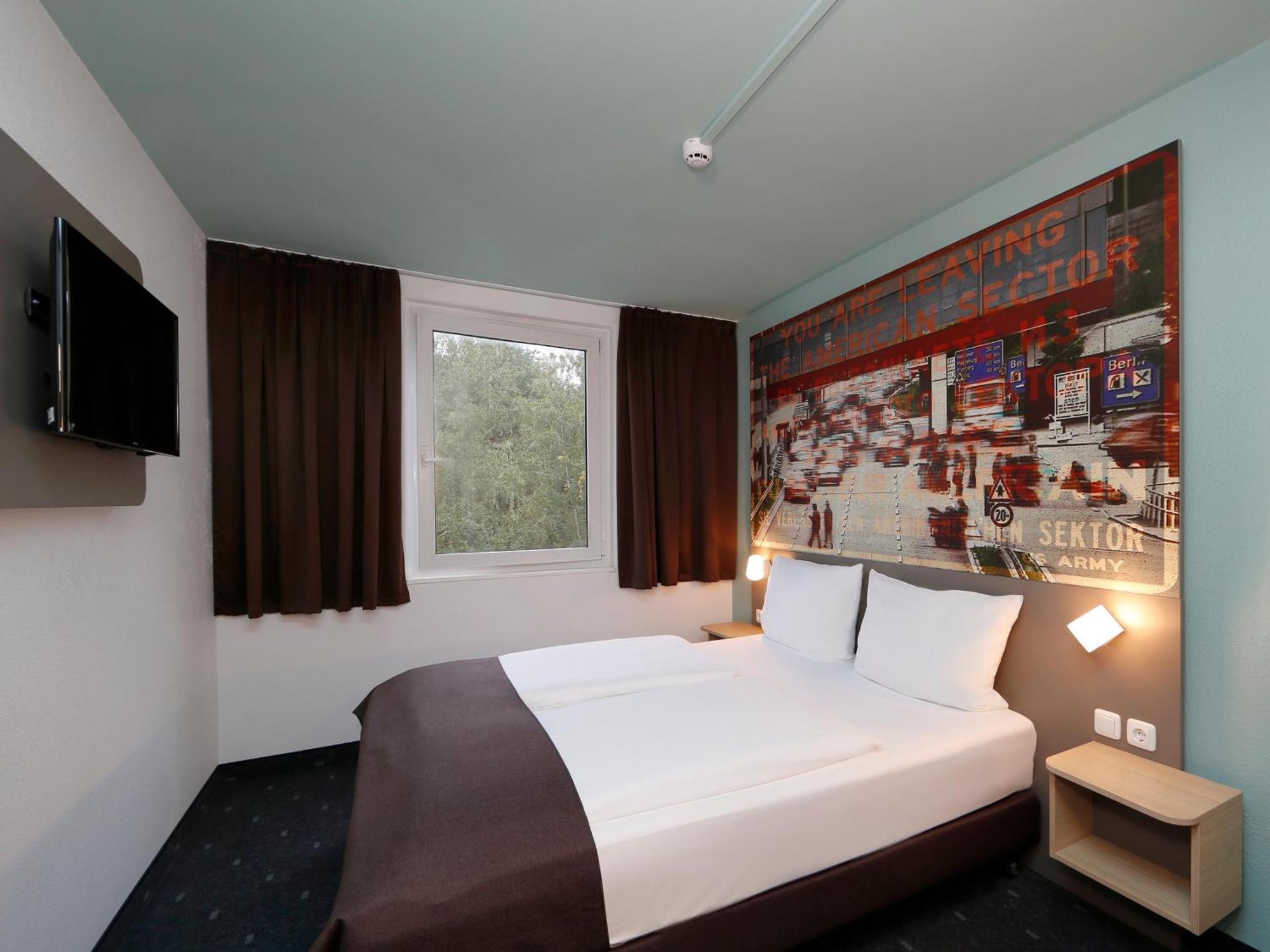 บีแอนด์บี โฮเทล เบอร์ลิน-ไดรลินเดิน Hotel ไคลน์มัคโนว ภายนอก รูปภาพ