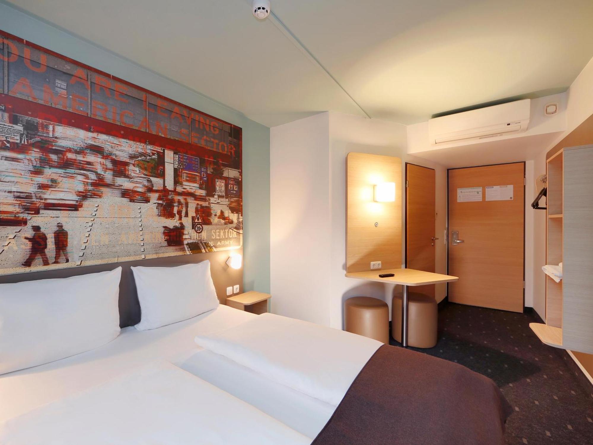 บีแอนด์บี โฮเทล เบอร์ลิน-ไดรลินเดิน Hotel ไคลน์มัคโนว ภายนอก รูปภาพ