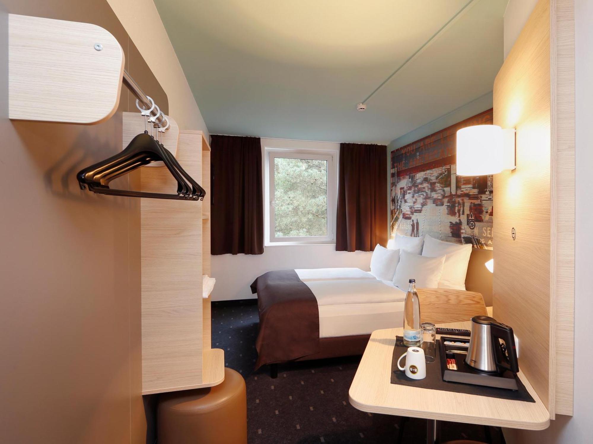 บีแอนด์บี โฮเทล เบอร์ลิน-ไดรลินเดิน Hotel ไคลน์มัคโนว ภายนอก รูปภาพ